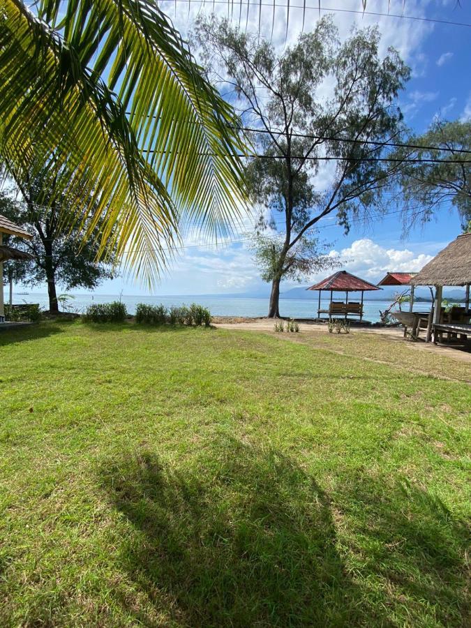 Abdi Fantastik Bed & Breakfast Gili Air Exterior photo